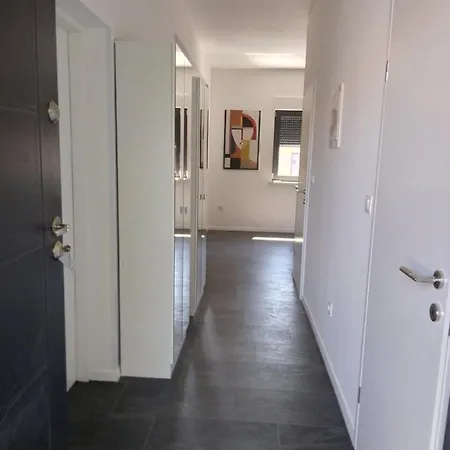 Oasis In The Near Amfiteatar,free Parking And Free Wi-fi Apartmán